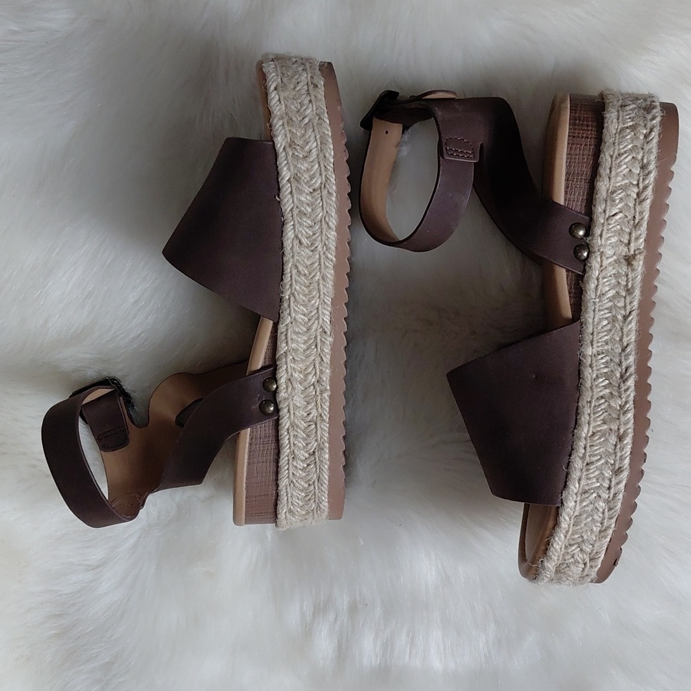 Soda Women's Platform Ankle Strap Open Toe Espadrilles